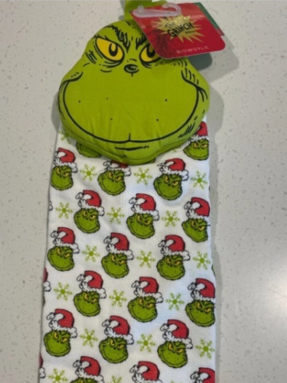 Sleigh Bell Bistro Grinch Head Kitchen Towel G12 NEW